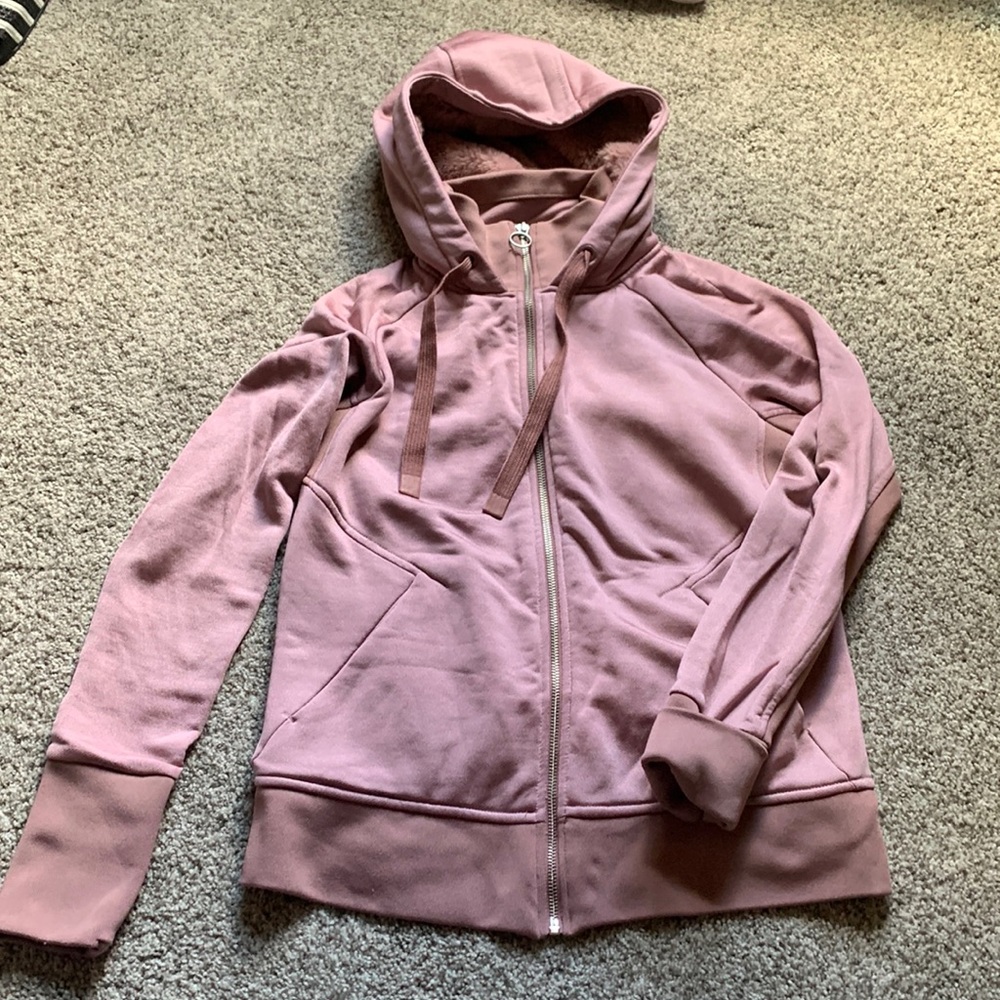 Athleta Triumph Sweatshirt